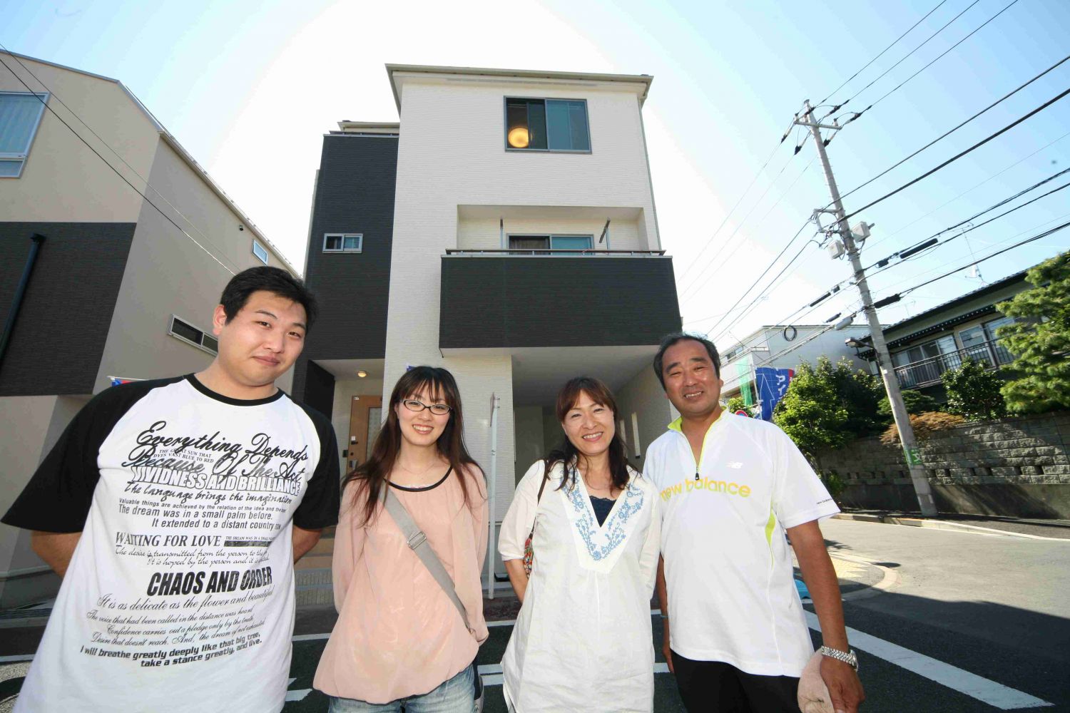 土地を有効利用した都心型の3階建て住宅です。